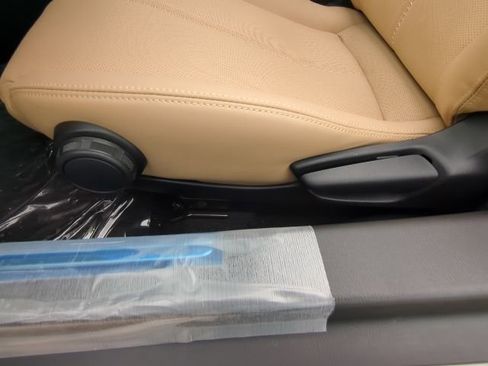 New 2025 MAZDA MX-5 Miata RF Grand Touring image 7