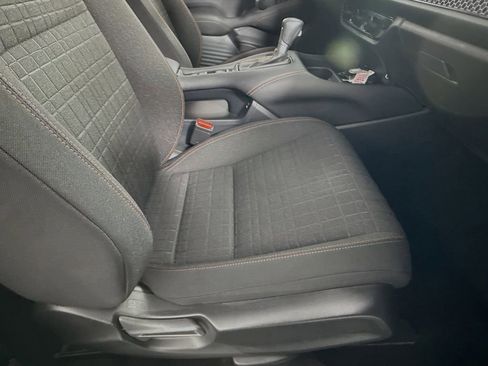 Certified 2024 Honda HR-V Sport image 36