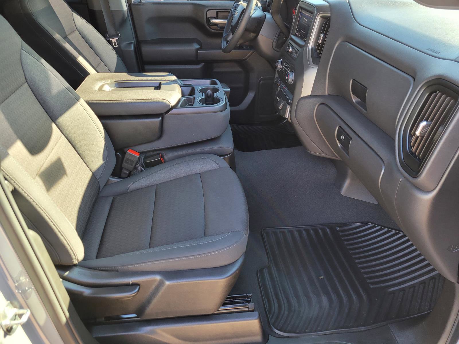 Used 2024 Chevrolet Silverado 1500 Custom AWD/4WD image 11