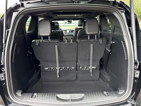 New 2026 Chrysler Pacifica Select image 32