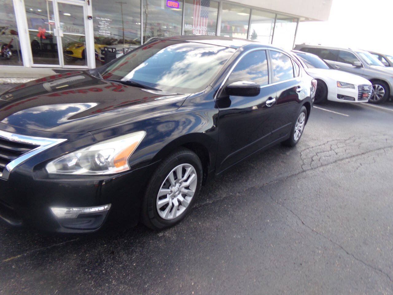 Used 2013 Nissan Altima 2.5 S FWD image 31