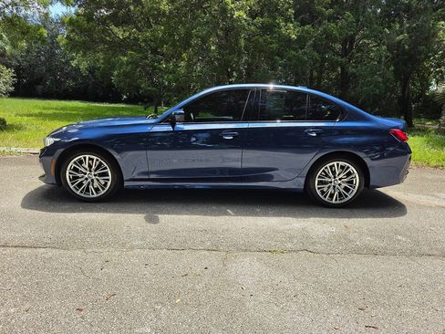 Used 2023 BMW 330i Sedan w/ Premium Package RWD image 5