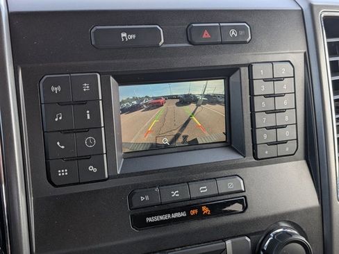 Used 2018 Ford F150 XLT image 12