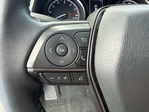 Used 2023 Toyota Camry SE FWD image 29