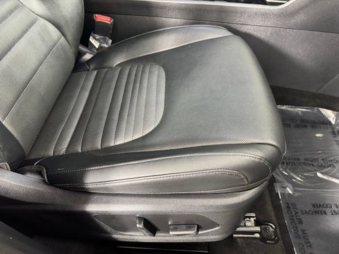 Used 2025 Kia Sportage SX FWD image 40