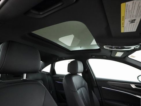 Used 2023 Audi A6 2.0T Premium image 24