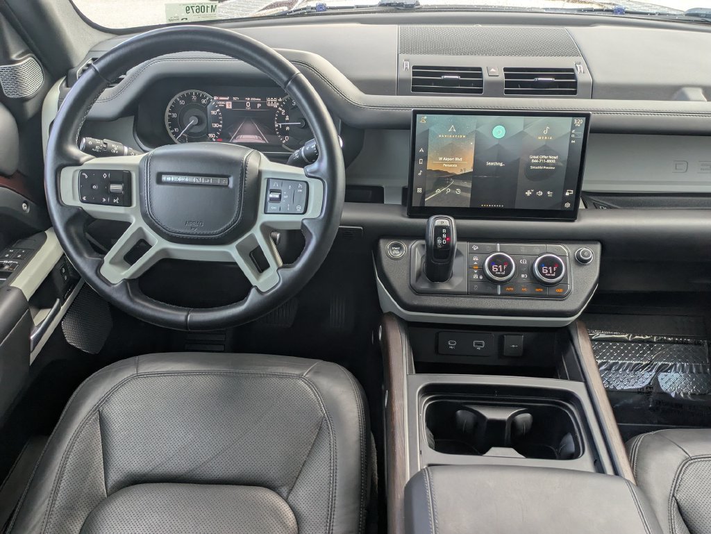 Used 2023 Land Rover Defender 130 First Edition AWD/4WD image 29