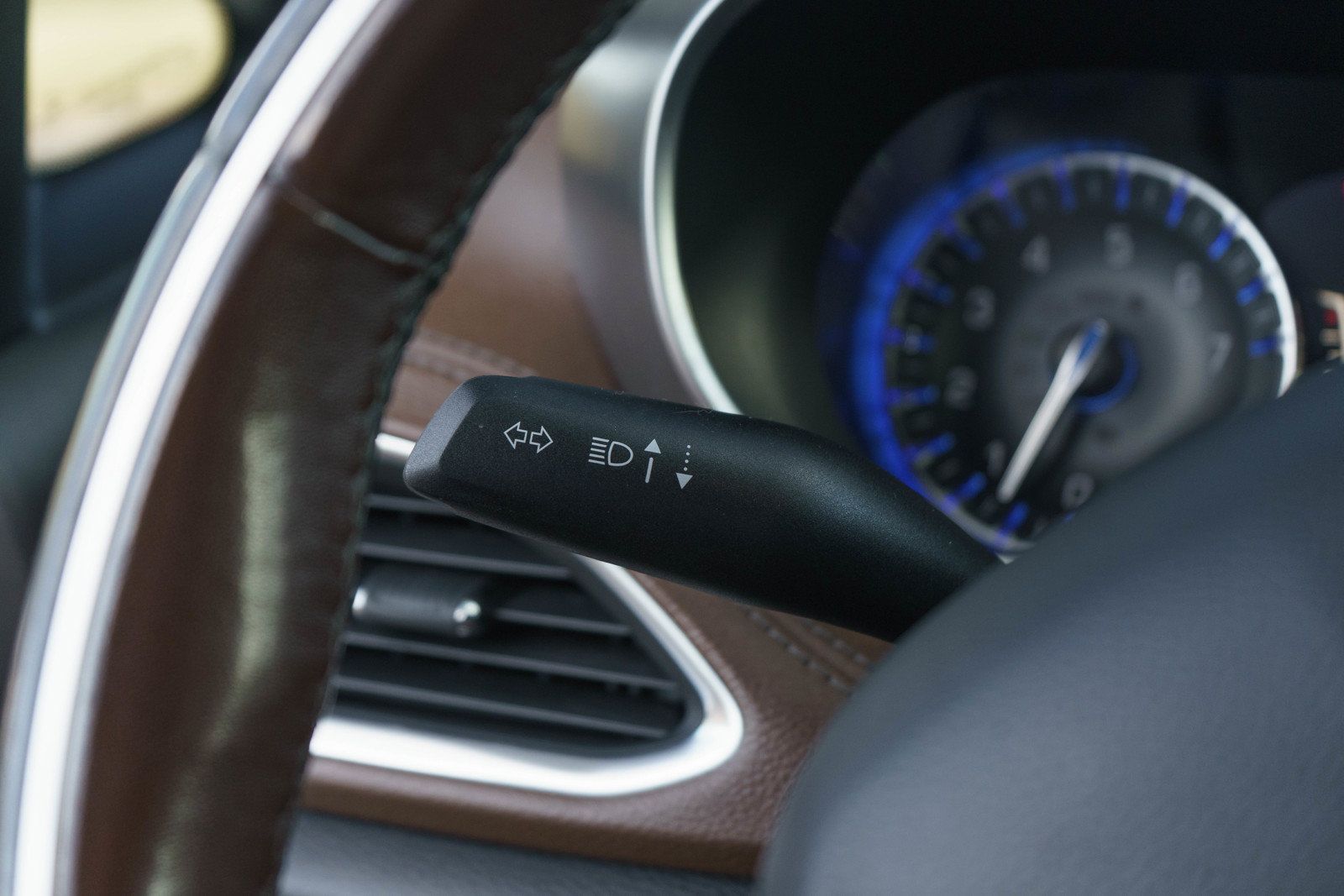 Used 2019 Chrysler Pacifica Limited FWD image 24