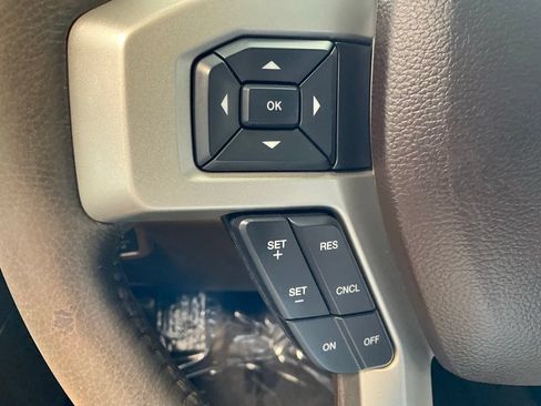 Used 2017 Ford F150 King Ranch w/ Equipment Group 601A Luxury AWD/4WD image 12