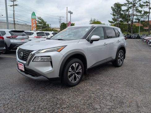 Certified 2023 Nissan Rogue SV AWD/4WD image 7