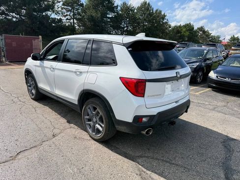 Used 2023 Honda Passport EX-L image 2