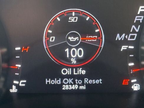 Used 2023 Dodge Charger SXT RWD image 17
