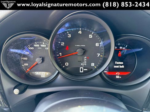 Used 2018 Porsche Macan image 27