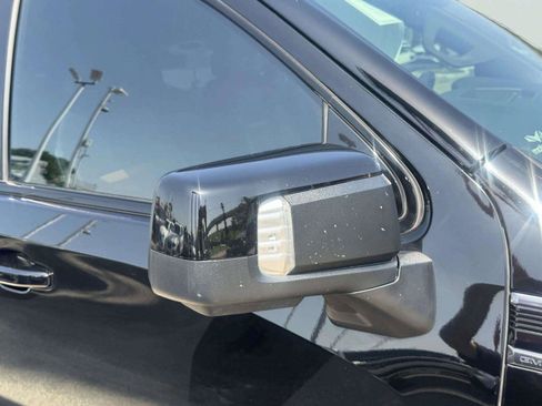 Used 2021 GMC Sierra 1500 AT4 AWD/4WD image 9
