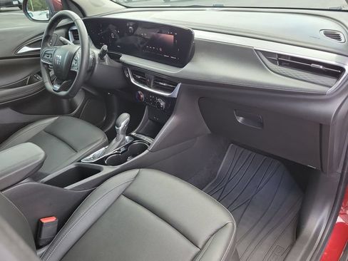 Certified 2024 Buick Encore GX Sport Touring FWD image 27