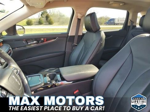 Used 2022 Lincoln Nautilus Reserve image 18