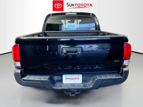 Used 2020 Toyota Tacoma SR5 image 5