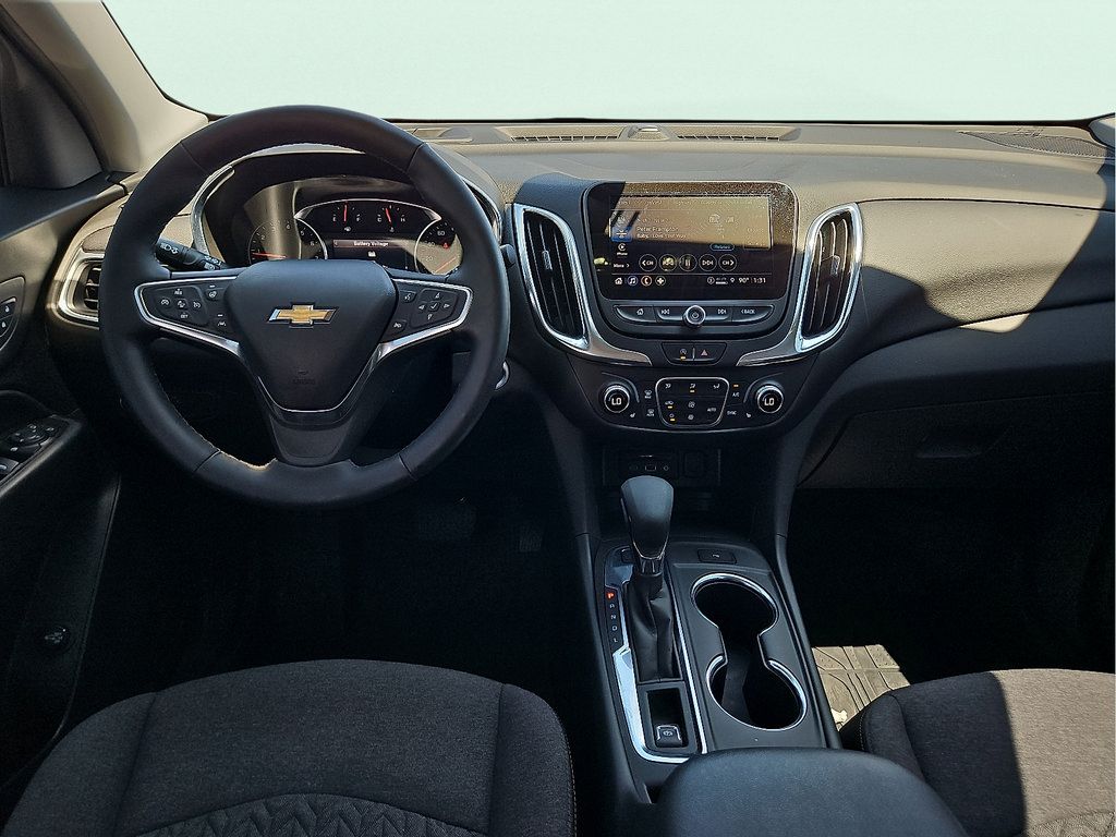 Used 2024 Chevrolet Equinox LT AWD/4WD image 11