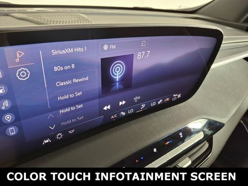 Used 2025 Buick Enclave Sport Touring w/ Trailering Package, 5000 lbs. image 18