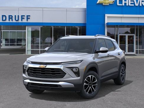 New 2026 Chevrolet TrailBlazer LT w/ Convenience Package FWD image 6