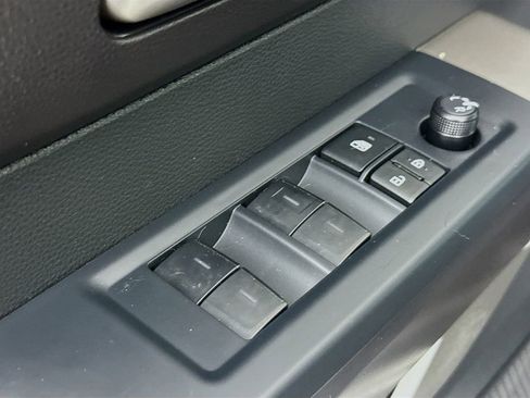 Used 2025 Toyota Tundra SR5 image 17