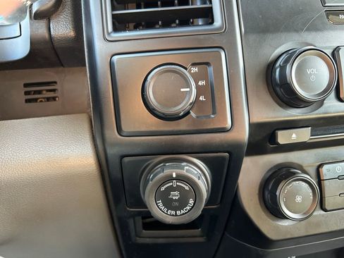 Used 2016 Ford F150 XL w/ Equipment Group 101A Mid AWD/4WD image 15