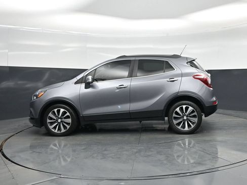 Used 2019 Buick Encore Essence FWD image 31