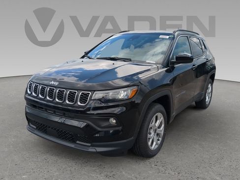 New 2025 Jeep Compass Latitude w/ Convenience Group image 20