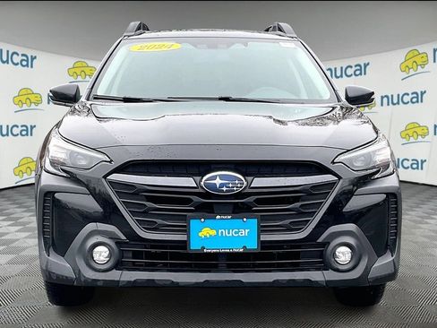Used 2024 Subaru Outback Premium image 2