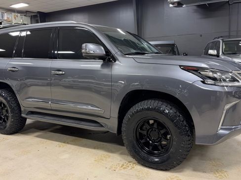 Used 2016 Lexus LX 570 4WD image 6