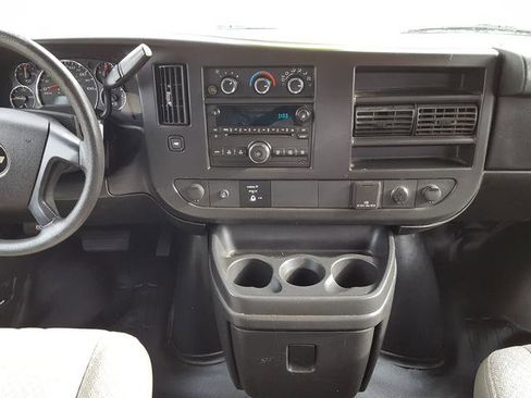 Used 2015 Chevrolet Express 2500 RWD 2500 135 image 17