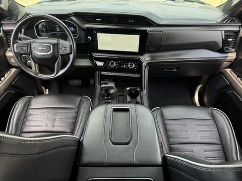 Used 2022 GMC Sierra 1500 AT4X AWD/4WD image 11