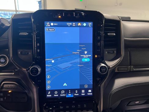 Used 2023 RAM 3500 Limited image 15