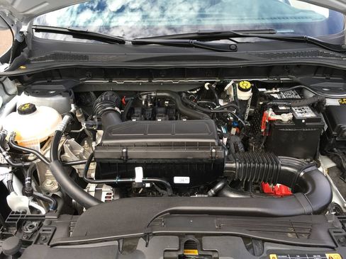 Used 2025 Ford Escape Active w/ Tech Pack #1 AWD/4WD image 12