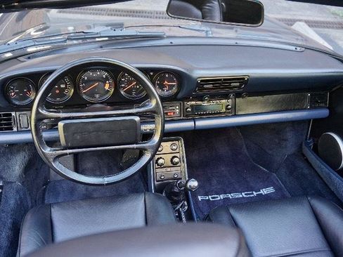 Used 1987 Porsche 911 Carrera RWD image 61