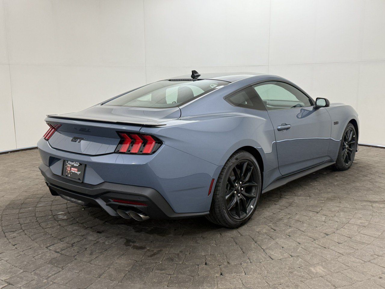 Used 2026 Ford Mustang GT w/ Mustang Nite Pony Package RWD image 9