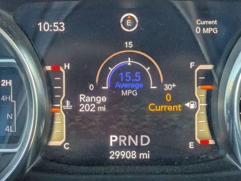 Used 2022 Jeep Wrangler Unlimited Rubicon w/ Cold Weather Group image 22