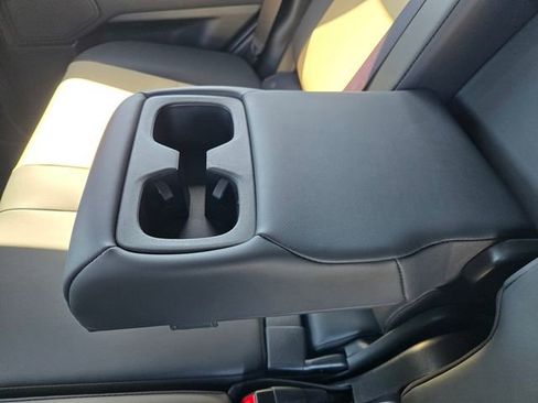 Used 2024 Lexus GX 550 image 13