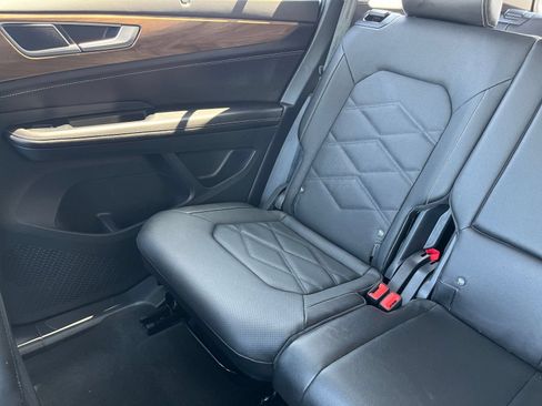 Used 2026 Volkswagen Atlas SE AWD/4WD image 43