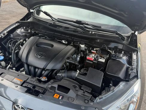Used 2017 Toyota Yaris iA FWD image 25