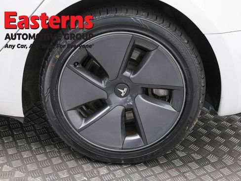 Used 2023 Tesla Model 3 Standard Range RWD image 27