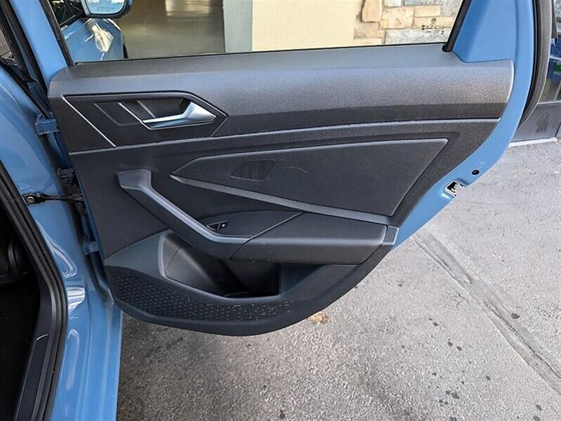 Used 2025 Volkswagen Jetta S FWD image 27