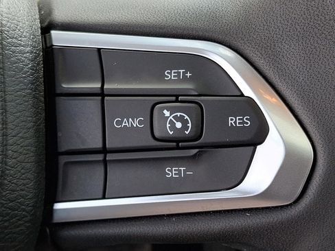 Certified 2023 Jeep Compass Latitude w/ Sun and Sound Group AWD/4WD image 24