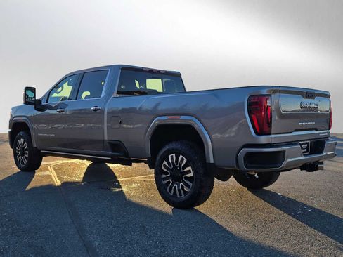 New 2026 GMC Sierra 3500 Denali Ultimate image 5