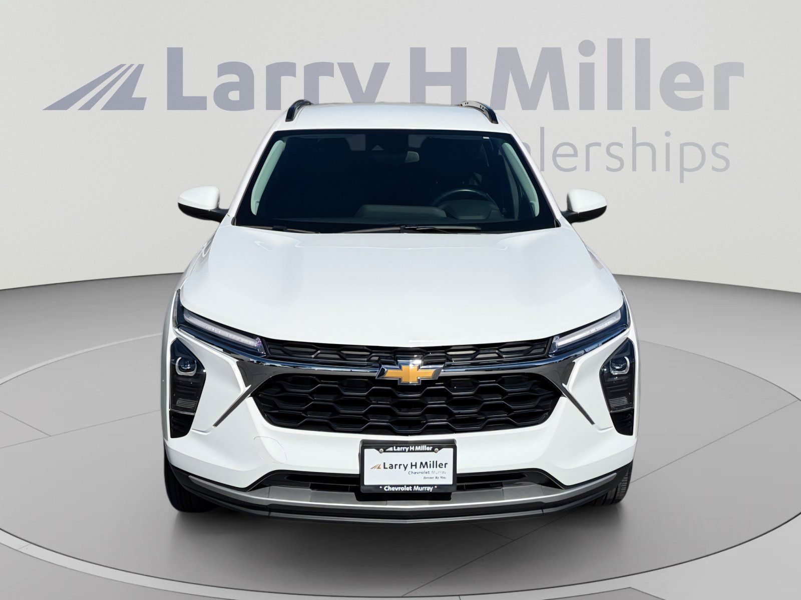 Used 2024 Chevrolet Trax LT w/ Driver Confidence Package FWD image 8