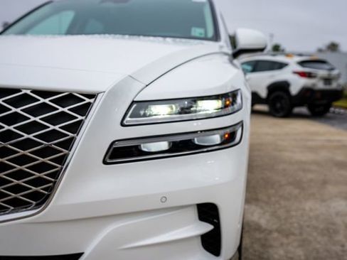 Used 2023 Genesis GV80 2.5T w/ Prestige Package image 3