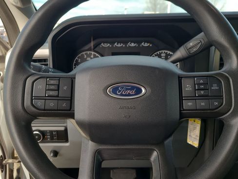 Used 2023 Ford F350 XLT image 23