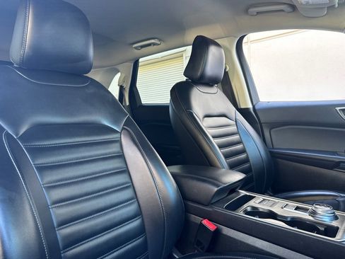 Used 2022 Ford Edge SEL image 31