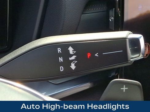 Used 2026 GMC Terrain AT4 AWD/4WD image 11