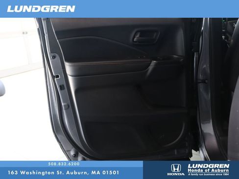 Used 2025 Honda Ridgeline TrailSport image 15
